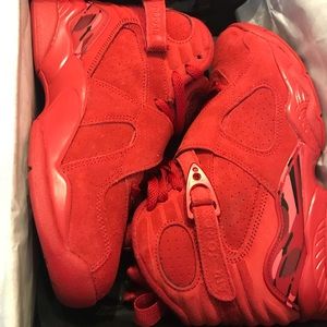 Woman’s air Jordan 8 retro size 7 vday